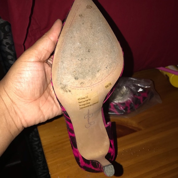 Jessica Simpson Magenta Leopard shoes - Picture 4 of 8